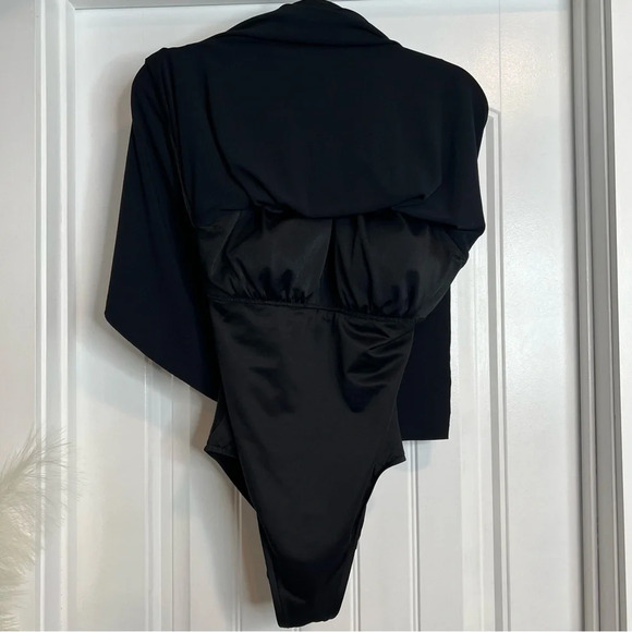 MagicSuit Women's Black Parker Tummy Control Underwire Bra Swim Dress. Size 12 - Picture 9 of 16